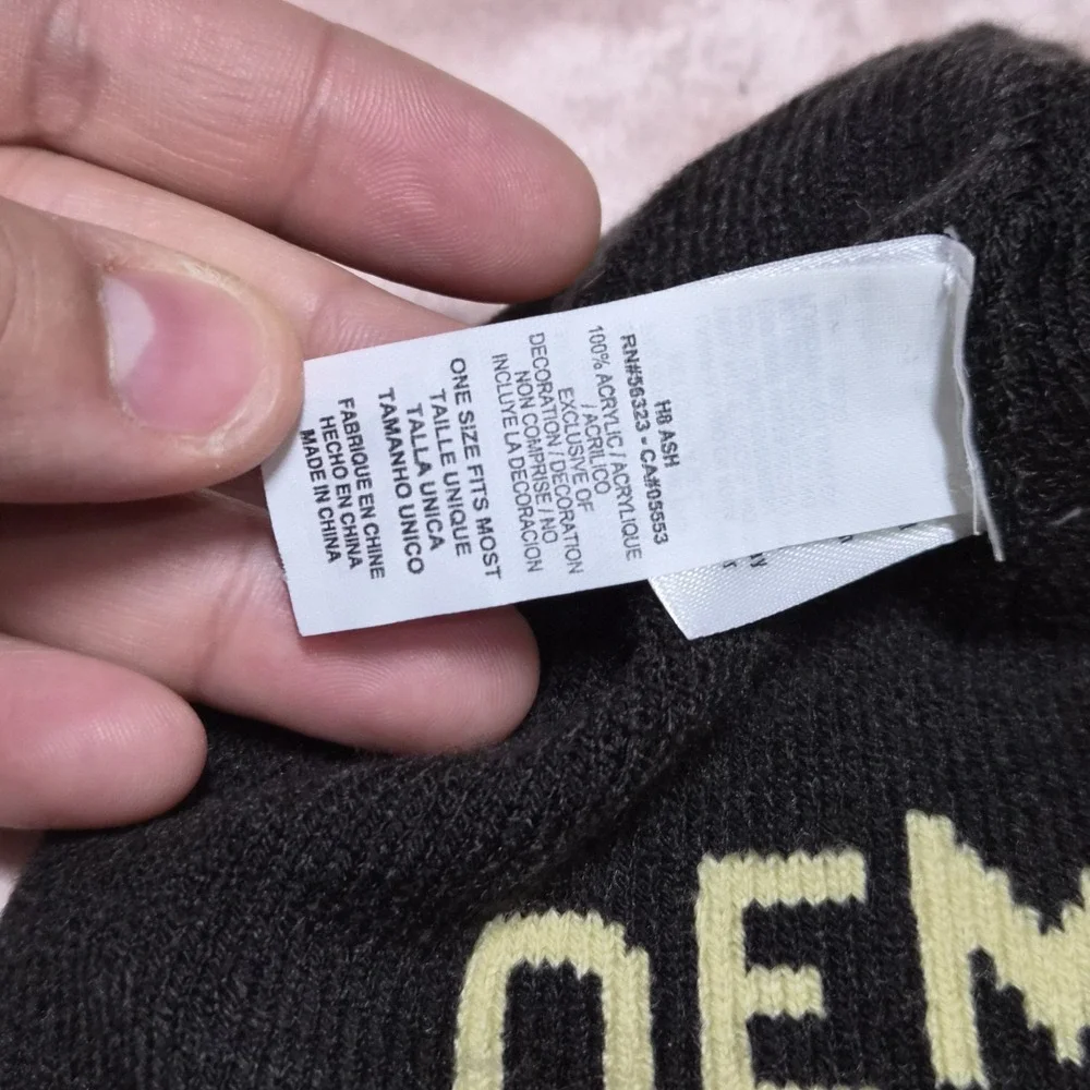 Nike‎ Wake Forest Beanie Reversable With Ventilation